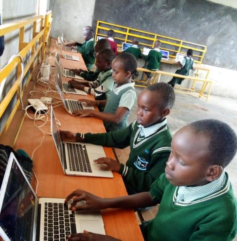 Zawadi Yetu Students Making Their Own Computer Game